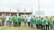 Bupati Uji Nurdin Bersama Pimpinan Yayasan Wakaf Universitas Muslim Indonesia (UMI) Serta Rektor dan Wakil Rektor Saat Meninjau Lokasi Kampus UMI Bantaeng