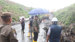 Pantau TPA Antang, Munafri Fokus Kurangi Tumpukan hingga Benahi Akses Jalan
